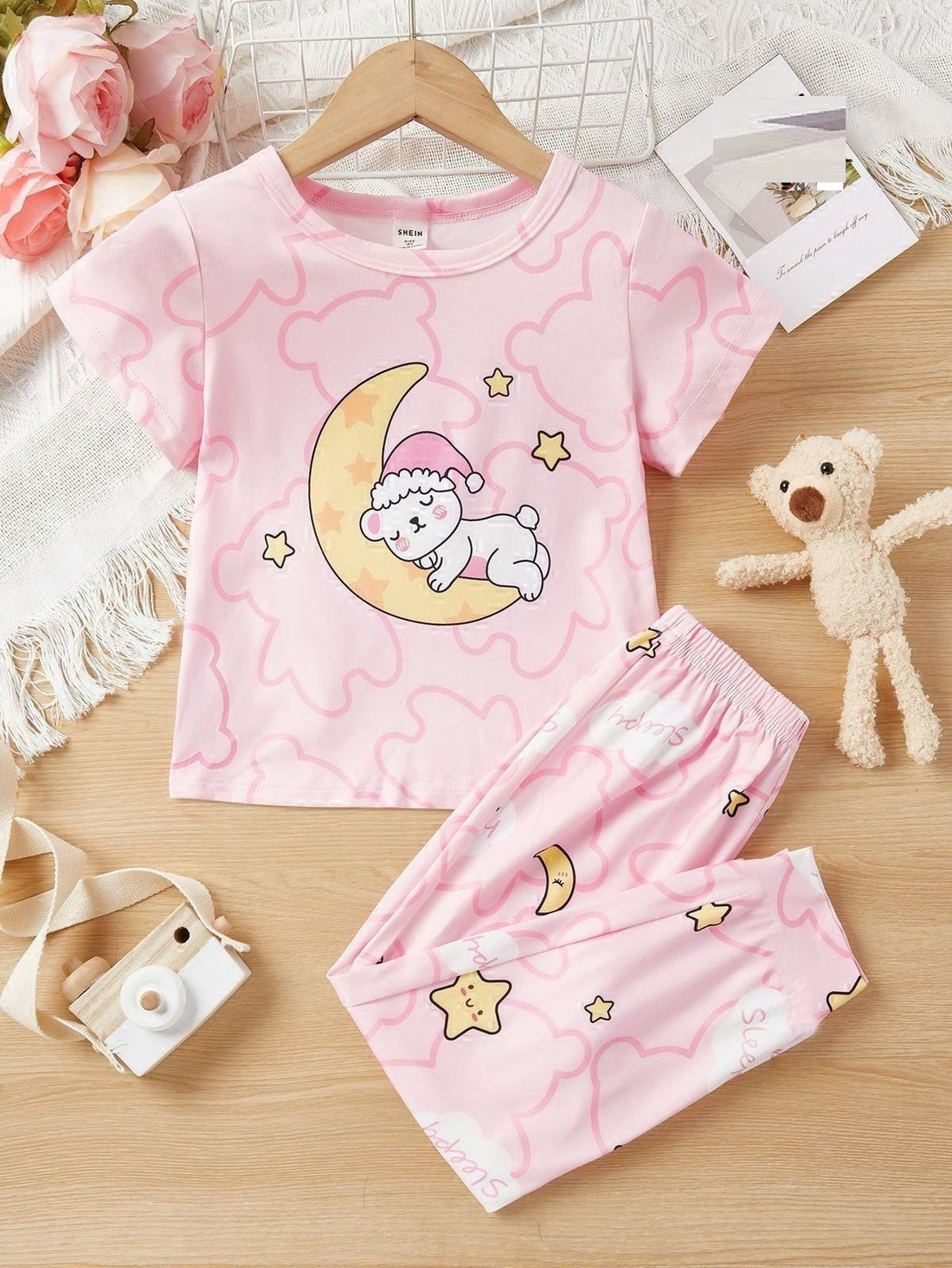 Baby Pink Moon Bear Printed Half Sleeves T-shirt with Moon Star Printed Pajama Kids Suits (RB-543)